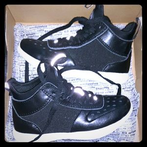 Girls dance pastry high top shoes